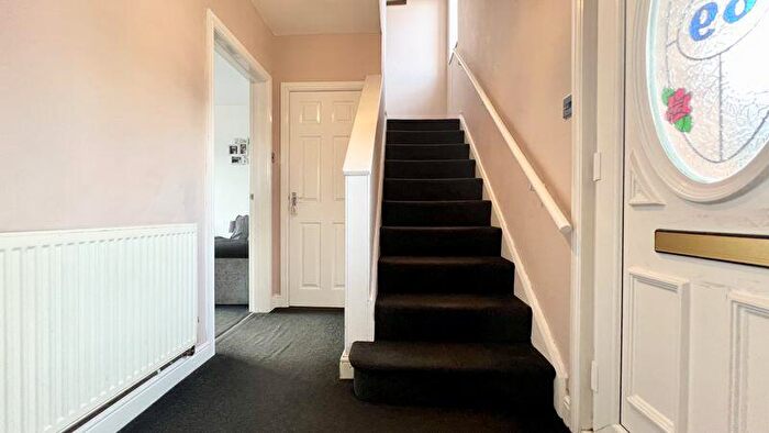 2 Bedroom Semi-Detached House For Sale In South View, Broughton, DN20