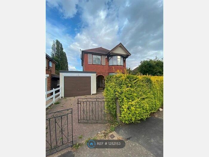 3 Bedroom Detached House To Rent In Hartfield Road, Leicester LE5