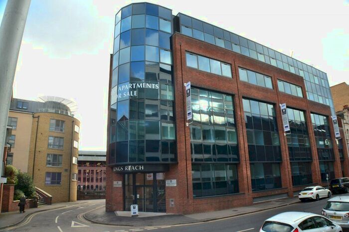 Studio To Rent In Kings Reach, Reading, RG1