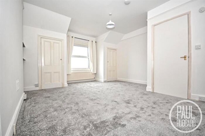 1 Bedroom Flat To Rent In Gunton Cliff, Lowestoft, Suffolk, NR32