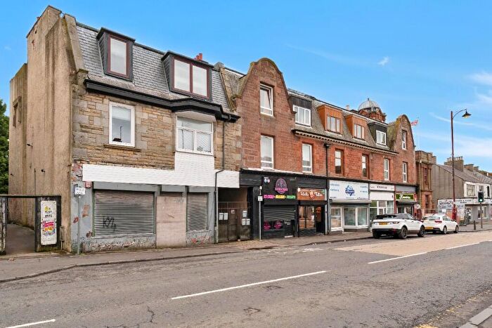 2 Bedroom Flat For Sale In High Street, Cowdenbeath, Fife, KY4