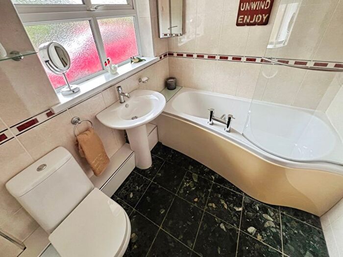 3 Bedroom Bungalow For Sale In 'mountain Greenery', Ladyshore Road, Bolton, BL3