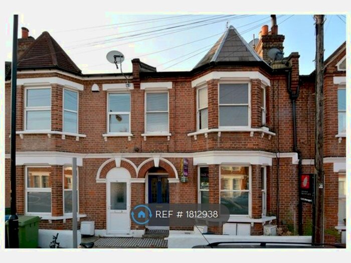 1 Bedroom Flat To Rent In Whorlton Road, London, SE15