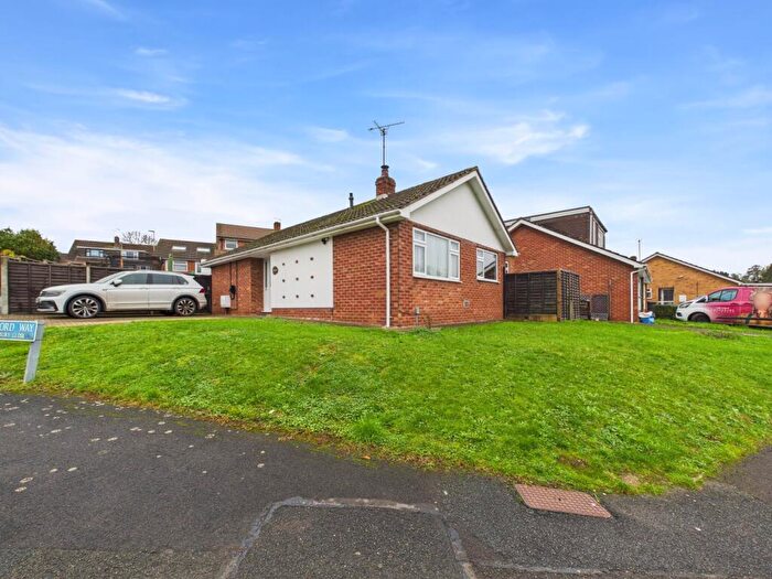 3 Bedroom Bungalow For Sale In Bodiam Avenue, Tuffley, Gloucester, Gloucestershire, GL4