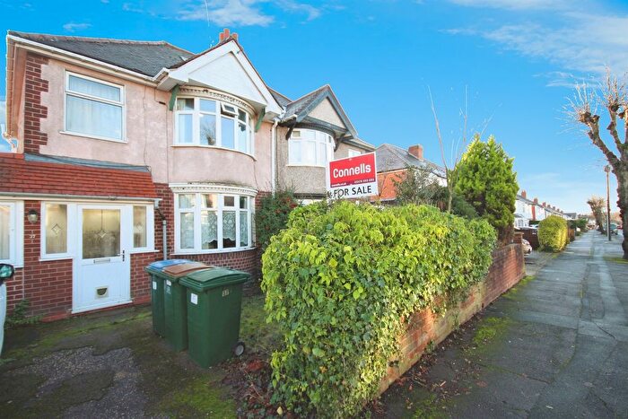 3 Bedroom Semi Detached House For Sale In Moat Avenue, Coventry, CV3