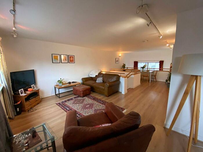 2 Bedroom Flat To Rent In The Sorting House, Newton Street, Manchester, M1