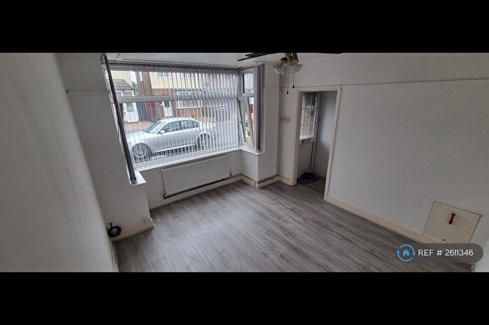 2 Bedroom End Of Terrace House To Rent In Bedford, Bedford, MK42