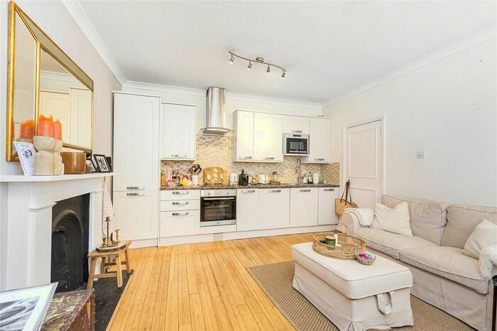 2 Bedroom Flat To Rent In Finborough Road, London, SW10