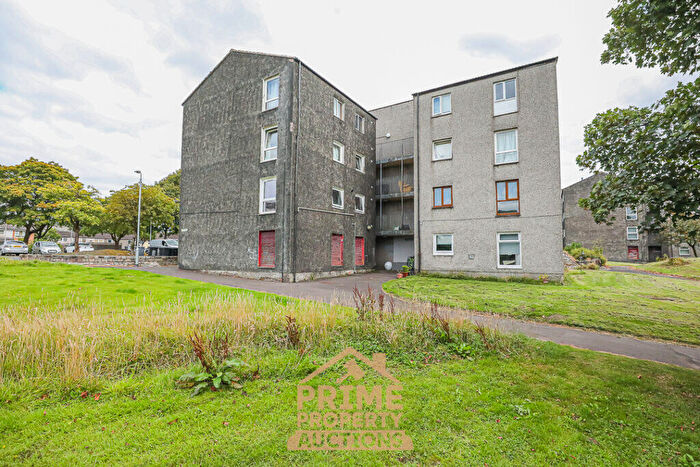 1 Bedroom Flat For Sale In Cedar Road, Glasgow, G67