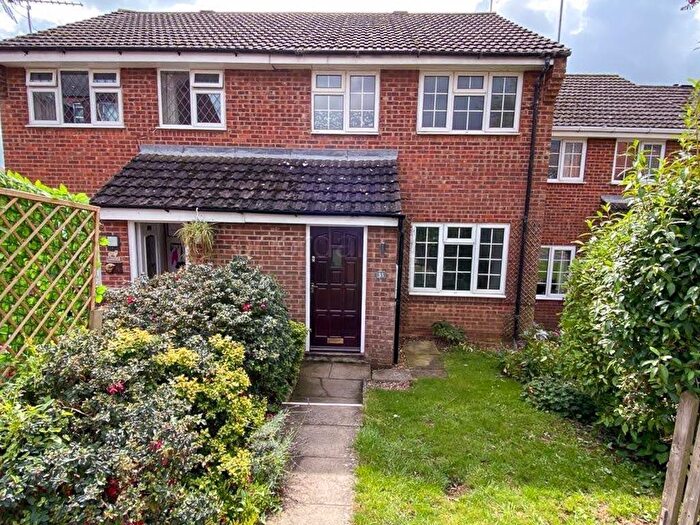 3 Bedroom Terraced House For Sale In Rockhill Road, Long Buckby, Northamptonshire, NN6