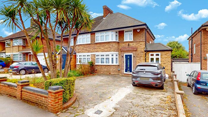 3 Bedroom Semi-Detached House For Sale In Field End Road, Ruislip, HA4