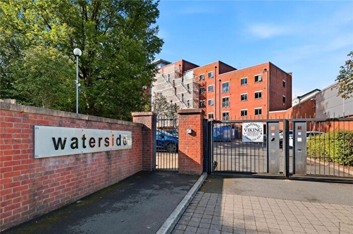 1 Bedroom Apartment For Sale In St. James Court West, Accrington, Lancashire, BB5