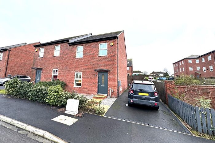 3 Bedroom Semi Detached House For Sale In Kentmere Approach, Leeds. West Yorkshire, LS14
