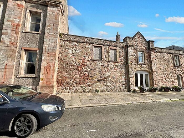 2 Bedroom Terraced House For Sale In Palace Green, Berwick-Upon-Tweed, TD15