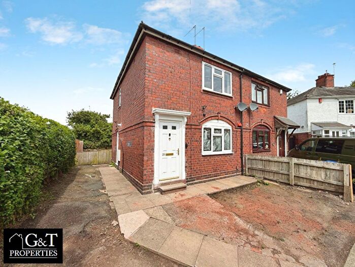2 Bedroom Semi-Detached House To Rent In St. Marks Road, Stourbridge, DY9