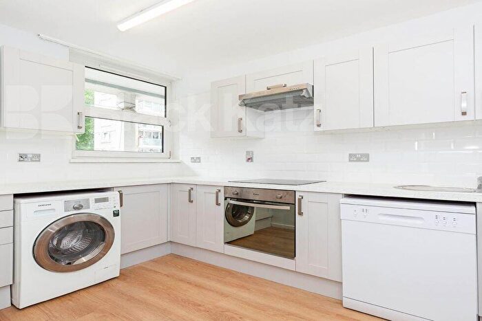 3 Bedroom Flat To Rent In Troutbeck, Albany Street, Camden / Euston, NW1