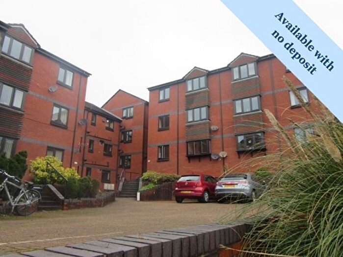 2 Bedroom Flat To Rent In Sarlou Court, Uplands, Swansea., SA2