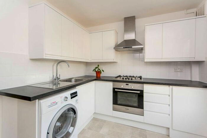 1 Bedroom Flat To Rent In Bolton Road, Harlesden, London, NW10