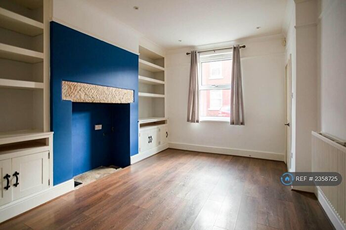 3 Bedroom Terraced House To Rent In Kitson Street, Leeds, LS9