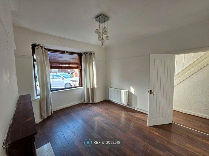 3 Bedroom Terraced House To Rent In Rectory St, Manchester, M24
