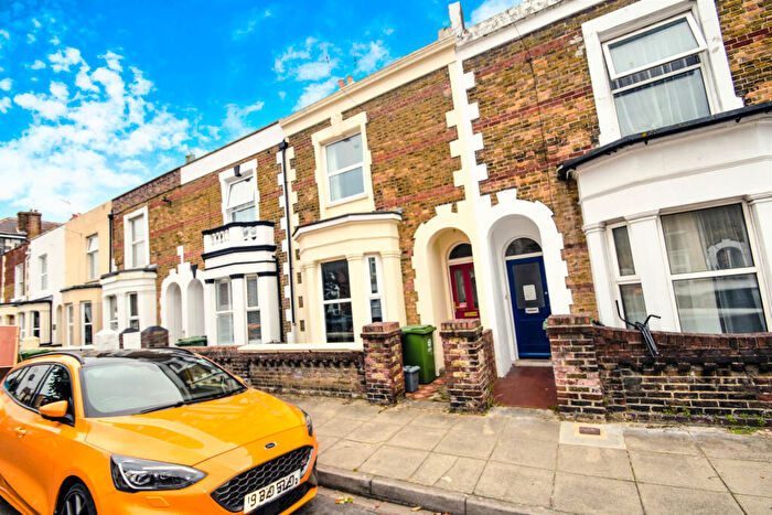 5 Bedroom Terraced House To Rent In Britannia Road, Southsea, PO5