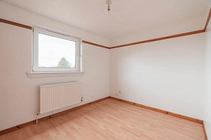 2 Bedroom Semi-Detached Villa For Sale In Echline Drive, South Queensferry, EH30