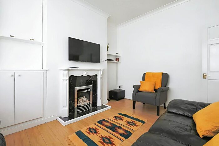 3 Bedroom House To Rent In Aldsworth Road, Cardiff, CF5