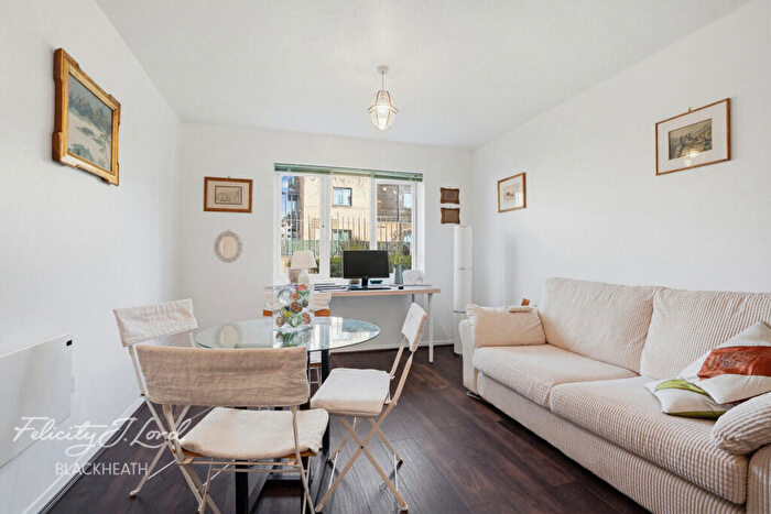 1 Bedroom Apartment For Sale In Bramhope Lane, Charlton, SE7