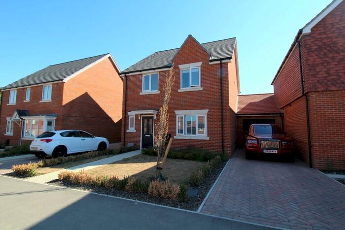 4 Bedroom Detached House For Sale In Gobey Drive, Chichester, West Sussex, PO19