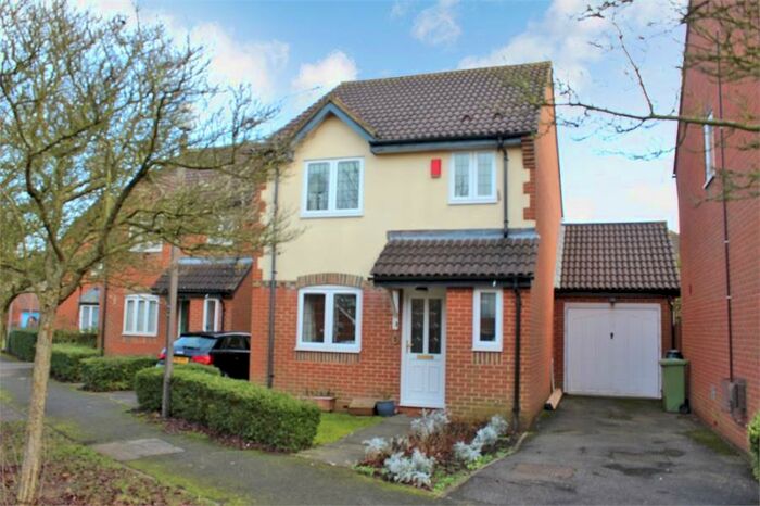 3 Bedroom Detached House To Rent In Wallinger Drive, Shenley Brook End, MK5