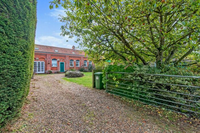 4 Bedroom Property For Sale In Flixton Hall Estate, Flixton, Bungay, NR35