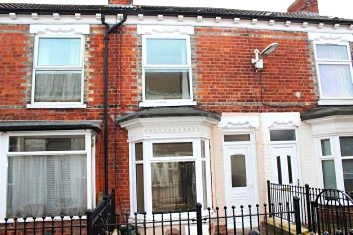 2 Bedroom Terraced House For Sale In De La Pole Avenue, HU3
