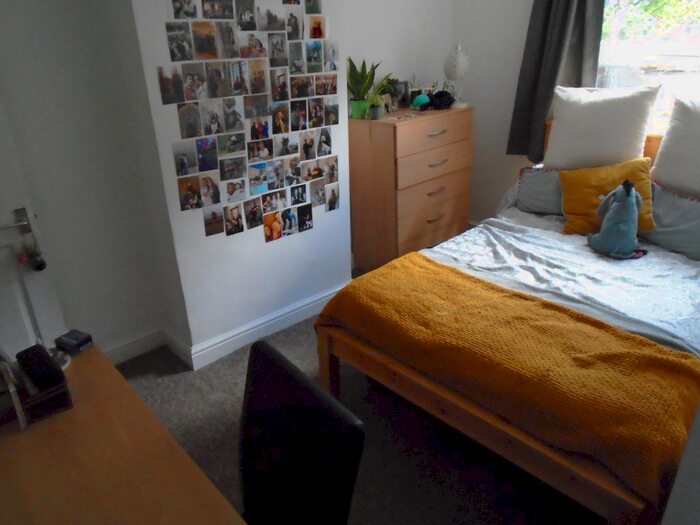 3 Bedroom Property To Rent In Dale Road, Edgbaston, Birmingham, B29