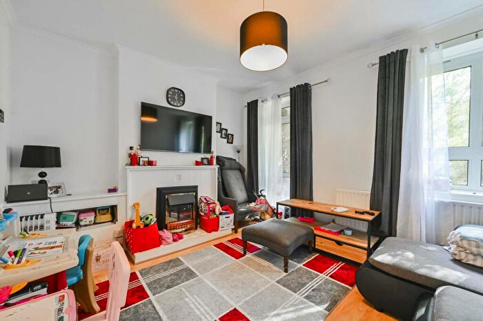 1 Bedroom Flat For Sale In Boundary Road, St John's Wood, London, NW8
