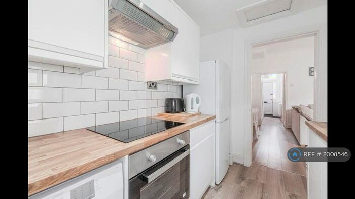 3 Bedroom End Of Terrace House To Rent In Callow Road, Liverpool, L15