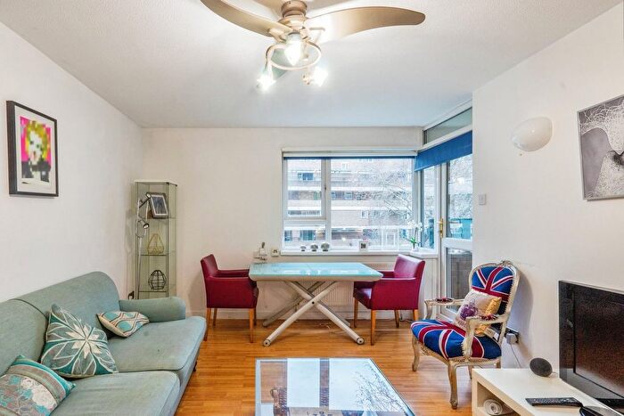 1 Bedroom Flat For Sale In Endell Street, London, WC2H