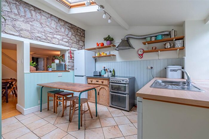 3 Bedroom Terraced House For Sale In Vandyck Avenue, Keynsham, Bristol, BS31