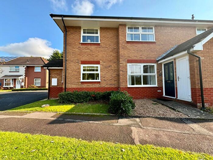 1 Bedroom Terraced House To Rent In Charterhouse Drive, Solihull, West Midlands, B91