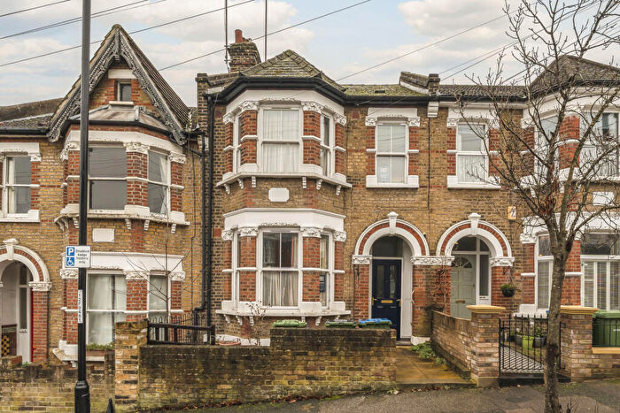 5 Bedroom Terraced House For Sale In Elliscombe Road, Charlton, London, SE7