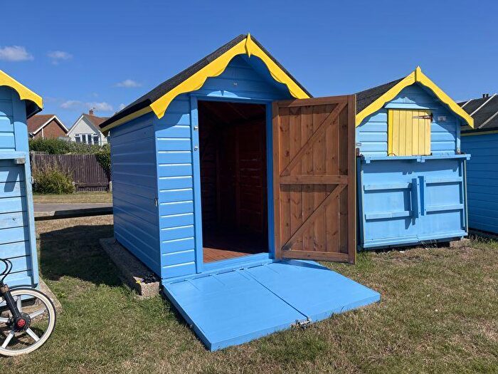 Detached House For Sale In Felpham Beach Front, PO22