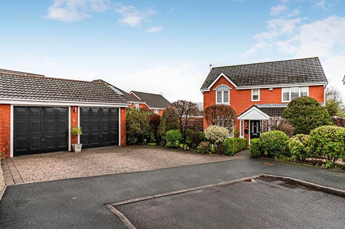 4 Bedroom Detached House For Sale In Coed Y Broch, Church Village, CF38