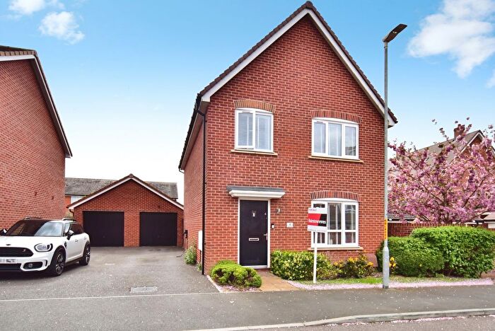 Detached House For Sale In Baker Road, Maidstone, Kent, ME17