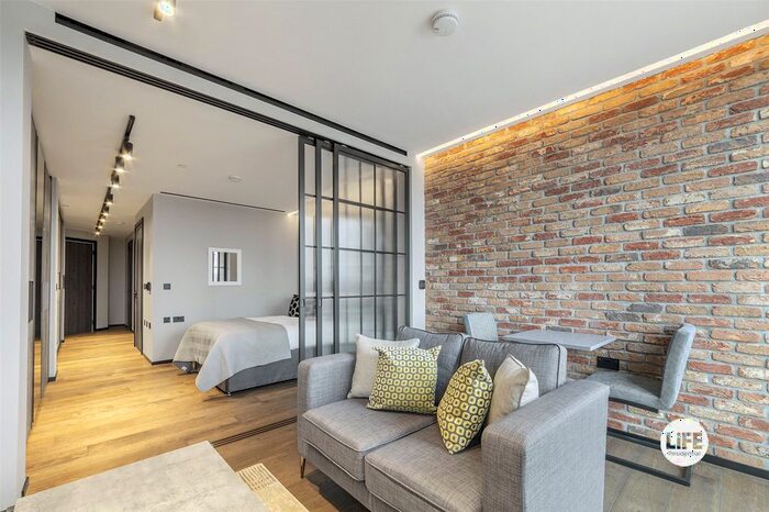 Studio To Rent In Hewett Street, London, EC2A