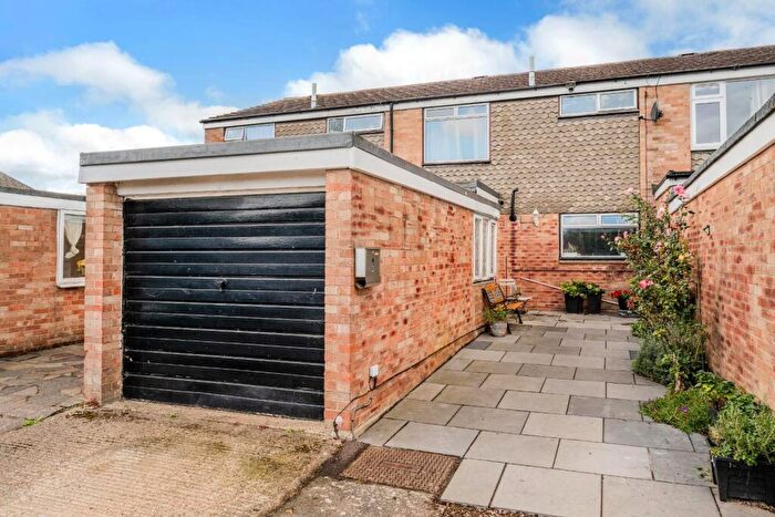 3 Bedroom Terraced House For Sale In Cherwell Court, Ewell, KT19