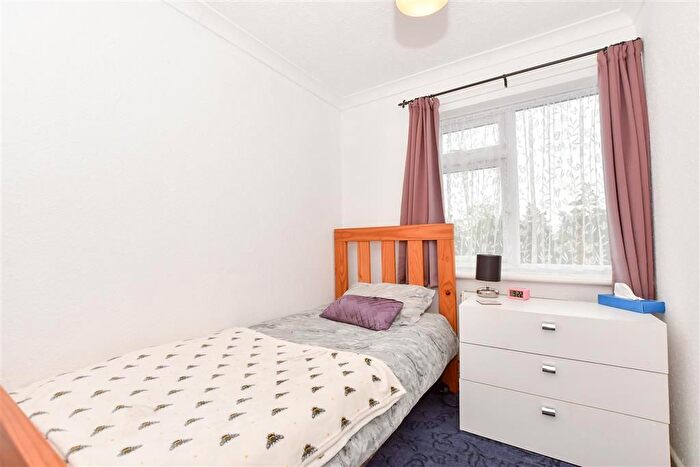4 Bedroom Detached House For Sale In Canterbury Road East, Ramsgate, Kent, CT11