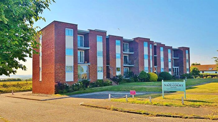 2 Bedroom Flat For Sale In Naze Court, Old Hall Lane, Walton On The Naze, CO14