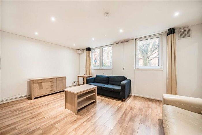 3 Bedroom Flat For Sale In Ironmonger Row, Old Street, EC1V
