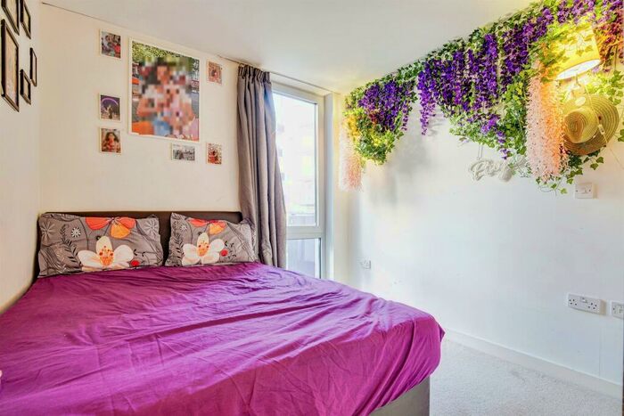 2 Bedroom Flat For Sale In Empire Way, Wembley, HA9