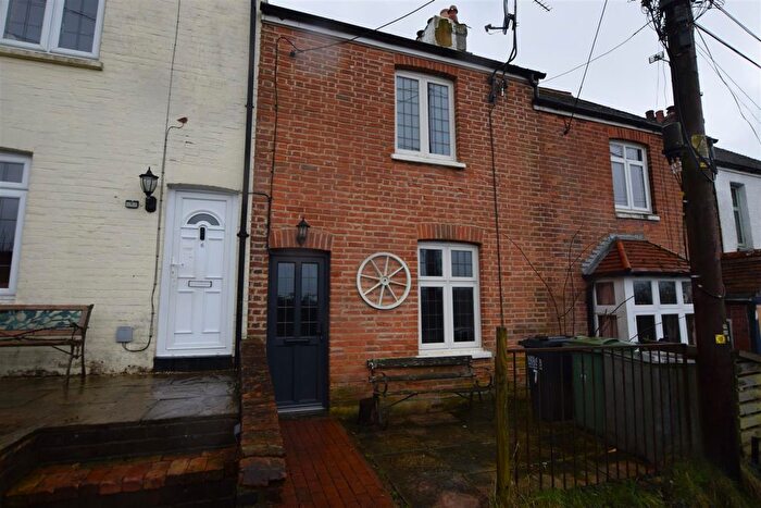 2 Bedroom Cottage To Rent In Doleham Hill, Guestling, Hastings, TN35