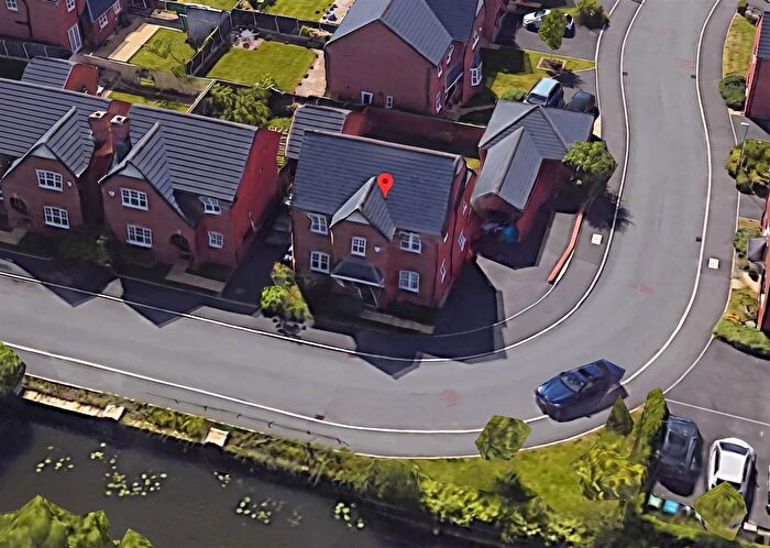 4 Bedroom Detached House For Sale In Plantin Road, Altrincham, WA14